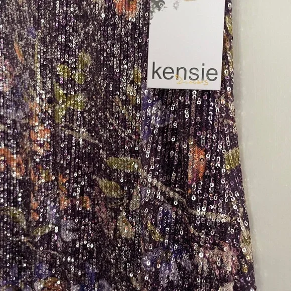 NWT Kensie Purple Floral Sequin Dress Size 8 - Picture 4 of 7